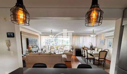 Apartamento reformado com 116m² a venda no Condomínio Itaunas, Caxingui próximo ao Le forte Morumbi, 3 quartos e 2 vagas com varanda!