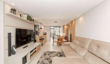 Sobrado com 3 quartos à venda, 118 m² por R$ 940.000 - Santa Cândida - Curitiba/PR