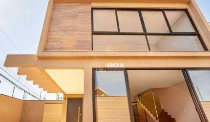 Sobrado primeira locação, 3 quartos - Santa Felicidade - Curitiba/PR