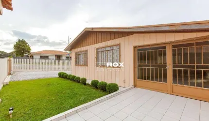 Casa térrea com 3 quartos à venda por R$ 750.000 - Pinheirinho, Curitiba/PR