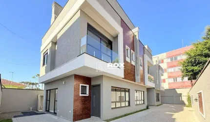 Sobrado de Alto Padrão com 3 quartos à venda, 159 m² por R$ 899.000 - Água Verde, Curitiba/PR