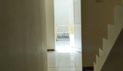 Petromar, com ponto comercial ou kitnet voltado para rua, mais 3/4(1 suíte) Stella Maris