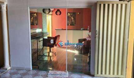 Casa com 3 dormitórios à venda, 197 m² por R$ 530.000,00 - Jardim Adelaide - Hortolândia/SP
