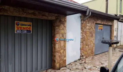 Casa em Frente o Cristo - Luiz Cia.
