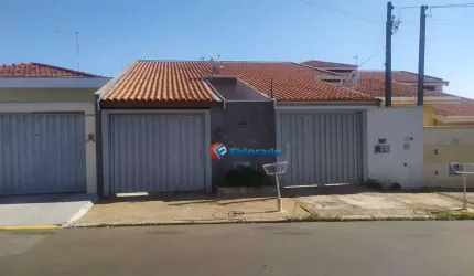 Casa à venda, 140 m² por R$ 600.000,00 - Vila Bressani - Paulínia/SP