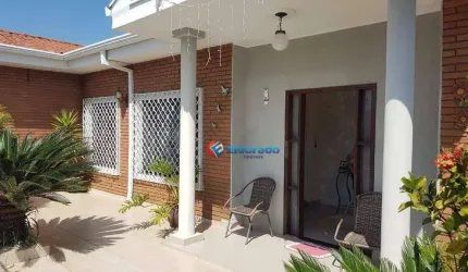 Casa com 415 m² de área total, no Parque Franceschini em Sumaré; próximo a tudo o que você precisa!