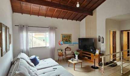 Casa com 4 quartos à venda, 185 m² por R$ 780.000 - Centro - Santa Bárbara D'Oeste/SP