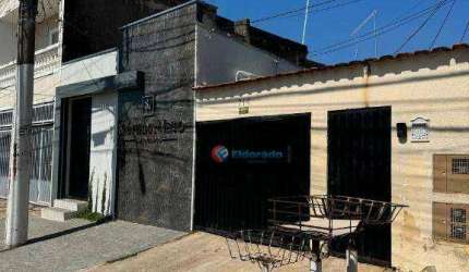 Casa com 3 dormitórios à venda, 200 m² por R$ 640.000,00 - Jardim Santa Amélia - Hortolândia/SP