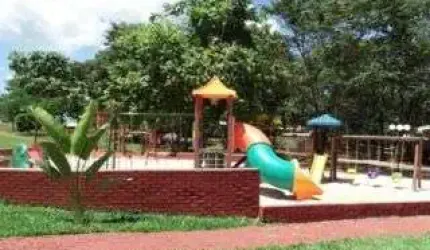 Lote 1730 m² , Condomínio Villa Verde ,