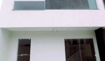 Sobrado com 3 dormitórios à venda, 111 m² por R$ 500.000,00 - Do Ubatuba - São Francisco do Sul/SC