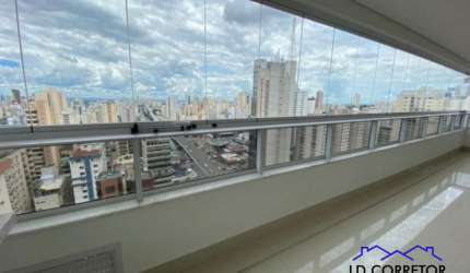 Apartamento com 4 suítes em frente a PRAÇA DA T-25 - Setor Bueno