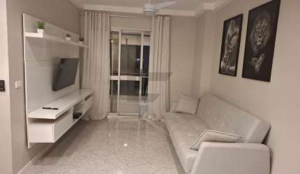 Lindo apartamento com 2 quartos no Rio 2