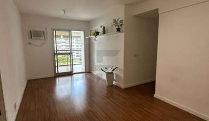 Apartamento a venda com 2 quartos no Rio 2