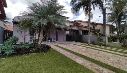 Casa Mobiliada a venda de cond. fechado c/ salão de festas, piscina e gourmet