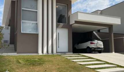CASA COM 550 M² DE TERRENO COM 3 SUÍTES NO CONDOMÍNIO RESERVA DA SERRA EM JUNDIAÍ - SP *ACEITA PERMUTA DE ATÉ R$600MIL*