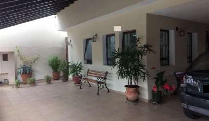 CASA DE 198 M² COM 3 DORMITÓRIOS SENDO 1 SUÍTE NA VILA RIO BRANCO EM JUNDIAÍ - SP