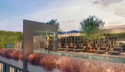 Apartamento com 2 quartos à venda na Rua Petit Carneiro, nº 2041, Água Verde, Curitiba, 55 m2 por R$ 886.464