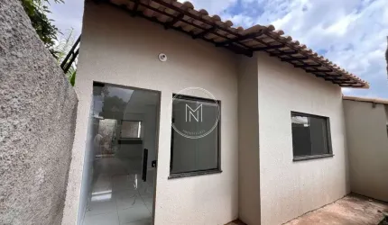 Casa à Venda no Bairro Planalto