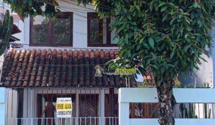Casa com 3 dormitórios, 300 m² - venda por R$ 820.000,00 ou aluguel por R$ 4.156,87/mês - Riviera Fluminense - Macaé/RJ