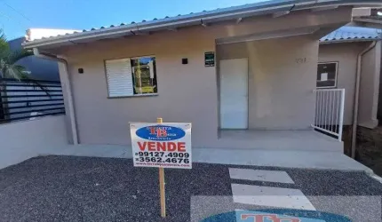 Casa em alvenaria PORTÃO - RS