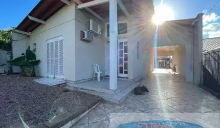 Casa em alvenaria PORTÃO - RS