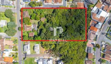 Terreno à venda em Santa Felicidade