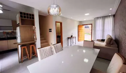 Sobrado à venda no Xaxim