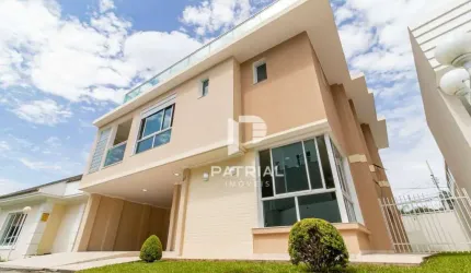 Casa à venda em Santa Felicidade
