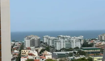 Apartamento Reformado, andar alto, Vista Livre e Mar, sol matinal, 2 suítes, 110m², no Riviera del Fiori perto da ABM Barra da Tijuca