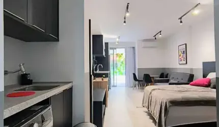 Apartamento Studio em Alto Padrão, mobiliado, planejado, 1 vaga e a duas quadras da Praia do Leblon