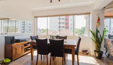Apartamento com 3 quartos , 2 vagas e 123m² à venda em Cristo Redentor, Porto Alegre.