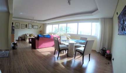 Diferenciado apartamento de 3 quartos , 151m² no bairro Bom Fim