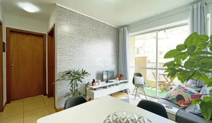 Cobertura  à Venda - 2 Quartos, Suíte e Lazer Privativo, com 2 vagas de garagem.