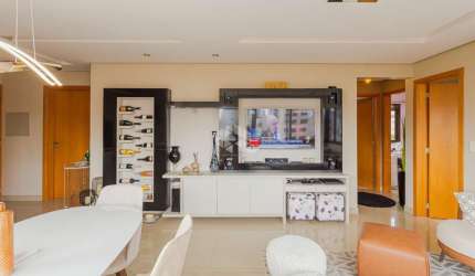 Apartamento 3 quartos, 1 vaga no bairro Boa Vista.