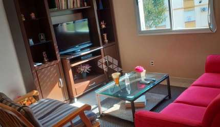 APARTAMENTO DESOCUPADO DE 2 QUARTOS NA ROQUE CALAGE