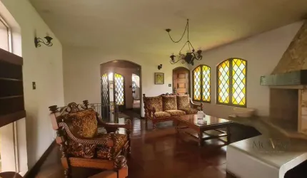 Casa Térrea 4 dormitórios 2 suítes 227 m² - Jardim Apolo - São José dos Campos/SP
