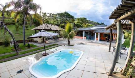 Chácara com 3 dormitórios à venda, 34000 m² por R$ 2.200.000,00 - Itapeva - Paraibuna/SP