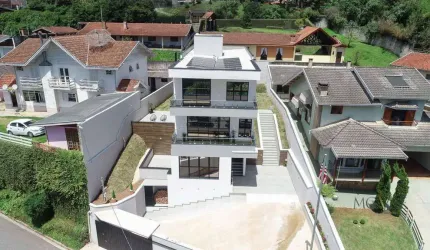 Casa com 5 dormitórios à venda, 308 m² por R$ 2.400.000,00 - Vila Matilde - Campos do Jordão/SP