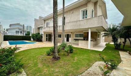 Casa com 5 dormitórios, 541 m² - À venda no Parque Residencial Aquarius - São José dos Campos/SP
