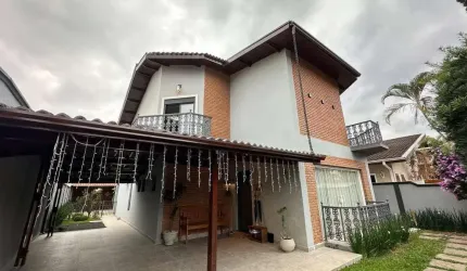 Casa com 5 dormitórios à venda, 316 m² por R$ 2.950.000,00 - Jardim das Colinas - São José dos Campos/SP