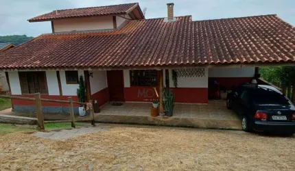 Casa com 3 dormitórios à venda, 210 m² por R$ 690.000,00 - Fazenda Rio Claro - Paraibuna/SP