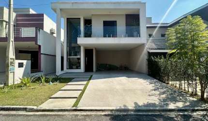 Casa com 3 dormitórios à venda, 200 m² por R$ 1.500.000,00 - Parque Califórnia - Jacareí/SP