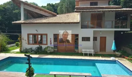 Vende-se Linda Casa 2dorm, Condomínio Vila Verde