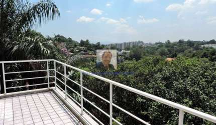 Vende-se Casa 3dorm/1suíte no Palos Verdes - Contemporânea.