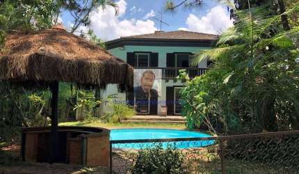 Casa Locação e Venda na Chac. São João - Rústica, 2.400m² de terreno, 2 pis