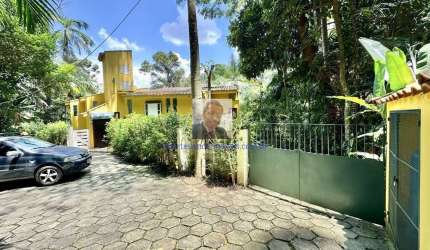 Cond. Jardim Iolanda - 3d/1sts Ótima casa! Uma chácara c/ amplo bosque trop