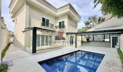 Vende-se Casa no Cond São Paulo II - Neoclássica IMPECÁVEL! 4 sts, completa