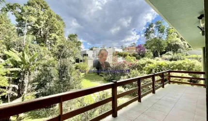 Aluga-se Casa no Cond. Vintage - Impecável, 4 suítes, fino acabamento e mui