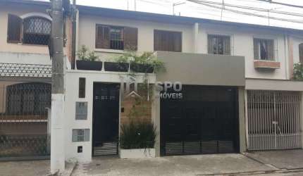 Linda Casa a venda 186m² com 3 dormitórios, 1 suíte, 2 salas, localizado no Brooklin Paulista.