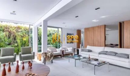 Casa de  700 metros com 5 suites a venda no Brooklin